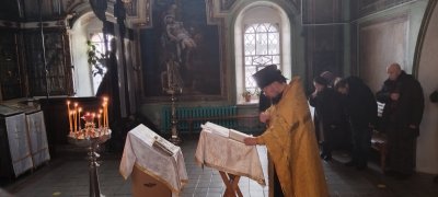 Free HTML5 Template by FreeHTML5.co