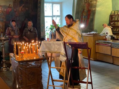 Free HTML5 Template by FreeHTML5.co