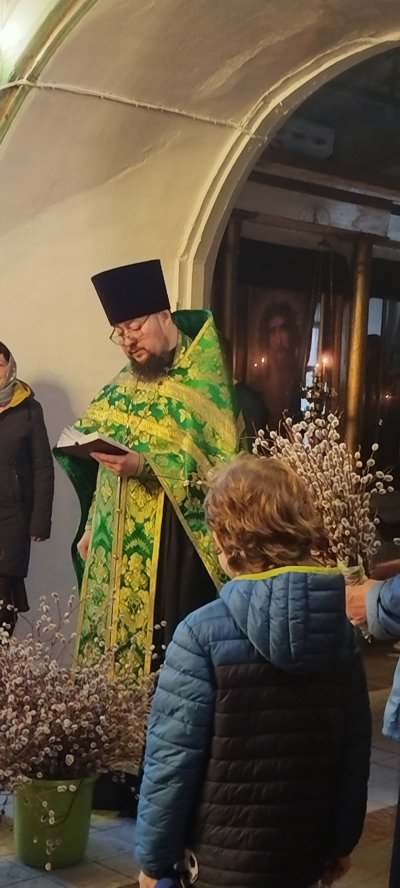 Free HTML5 Template by FreeHTML5.co