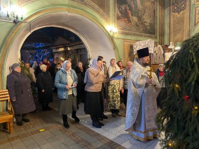 Free HTML5 Template by FreeHTML5.co