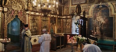 Free HTML5 Template by FreeHTML5.co