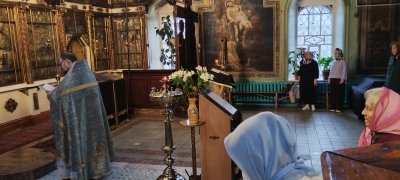 Free HTML5 Template by FreeHTML5.co