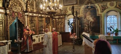 Free HTML5 Template by FreeHTML5.co