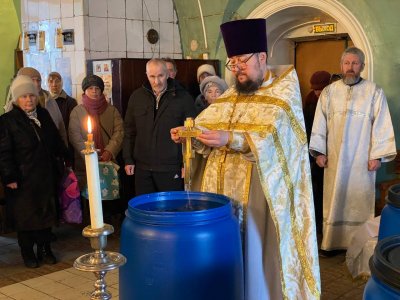 Free HTML5 Template by FreeHTML5.co