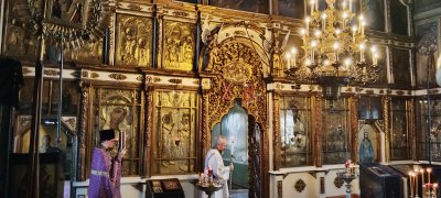 Free HTML5 Template by FreeHTML5.co