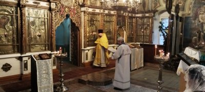 Free HTML5 Template by FreeHTML5.co